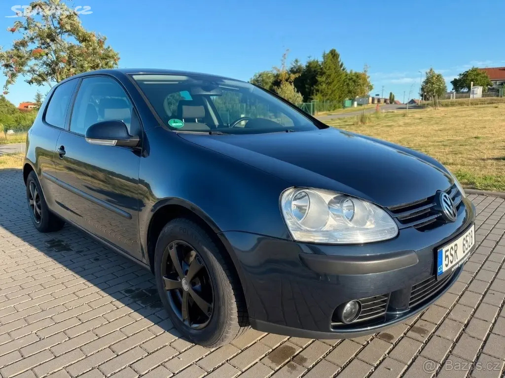 Volkswagen Golf 1,6 MPI 75kW/KLIMA/SENZORY/STK